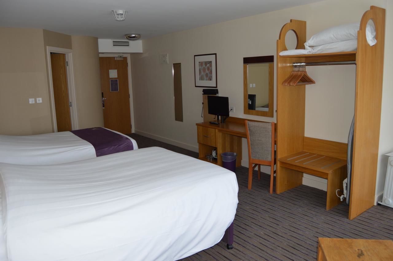 Отель Premier Inn Dublin Airport Сордс-19